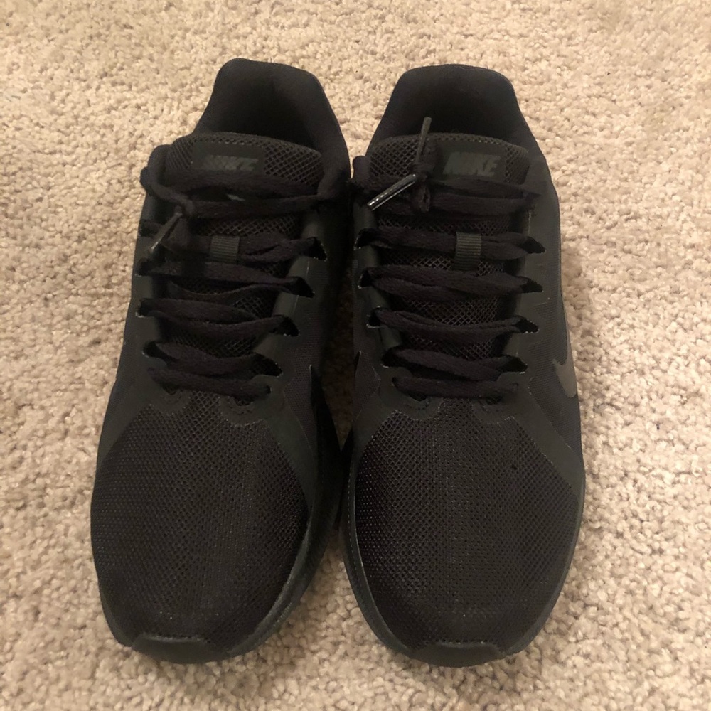 Nike downshifters